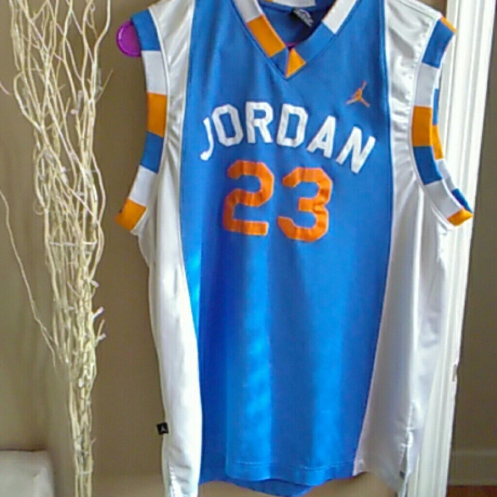 Michael Jordan sleeveless shirt